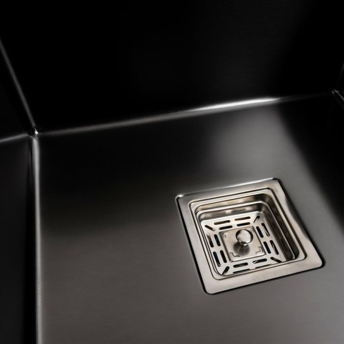 Мойка PVD Black Platinum Handmade 78*50B R (два отверстия, квадратный сифон, 3.0/1.0 мм)