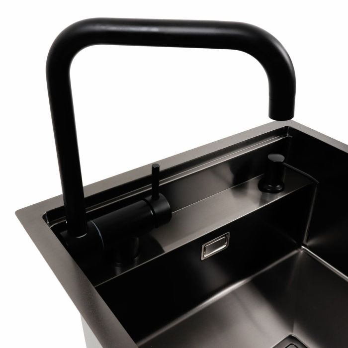 Кухонная мойка скрытая черная Platinum TZ 50*50