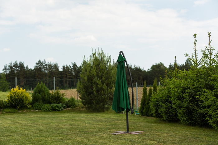Садова розкладна парасолька Funfit Garden (діаметр - 3 метри) з боковою стійкою, Зелений