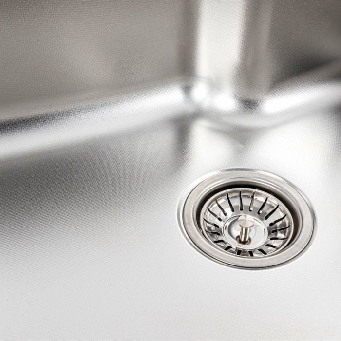 Кухонна мийка з нержавіючої сталі Platinum ДЕКОР 5845 (0,8/180 мм), L