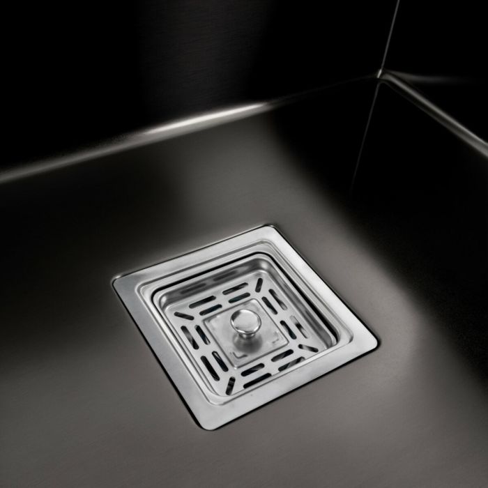 Кухонная мойка Platinum Handmade PVD 58*43 черная монтаж под столешницу HSB (квадратный сифон 3,0/1,0)