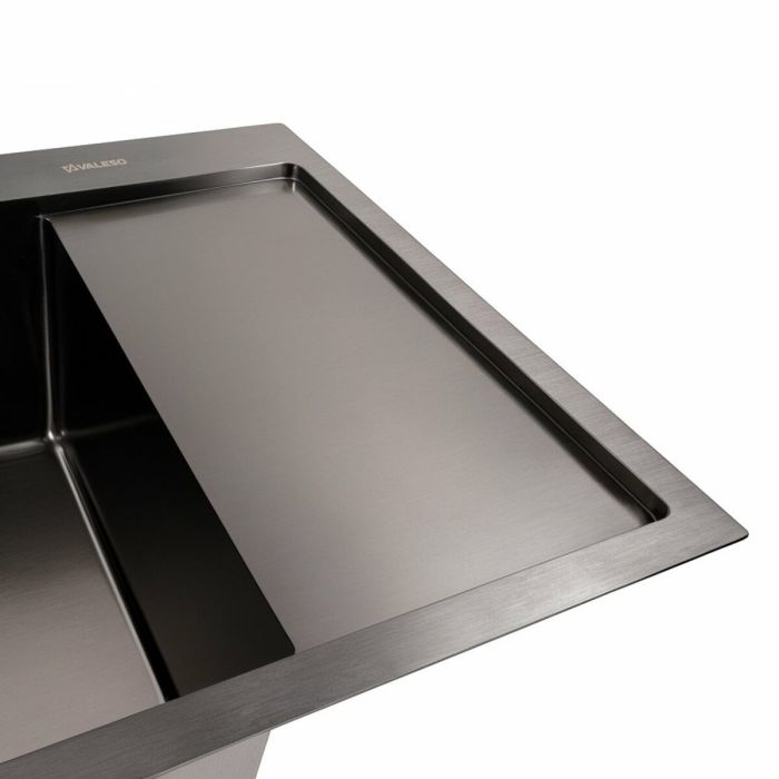 Кухонная мойка CM 65*50 L черная PVD VALESO Handmade (круглый сифон 3,0/0,8)